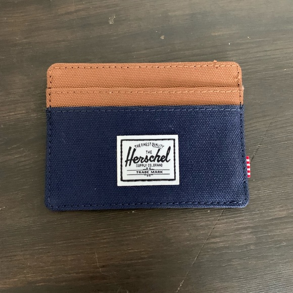 Herschel Supply Company Handbags - Herschel Supply Co Charlie card holder